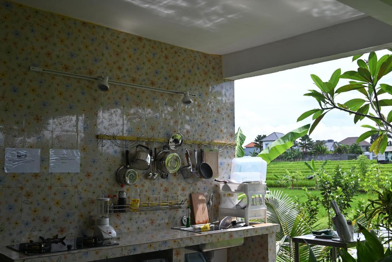 Villa Lotus 8 Canggu Εξωτερικό φωτογραφία