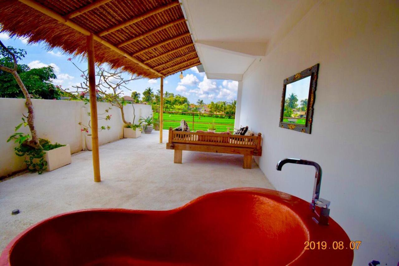 Villa Lotus 8 Canggu Εξωτερικό φωτογραφία